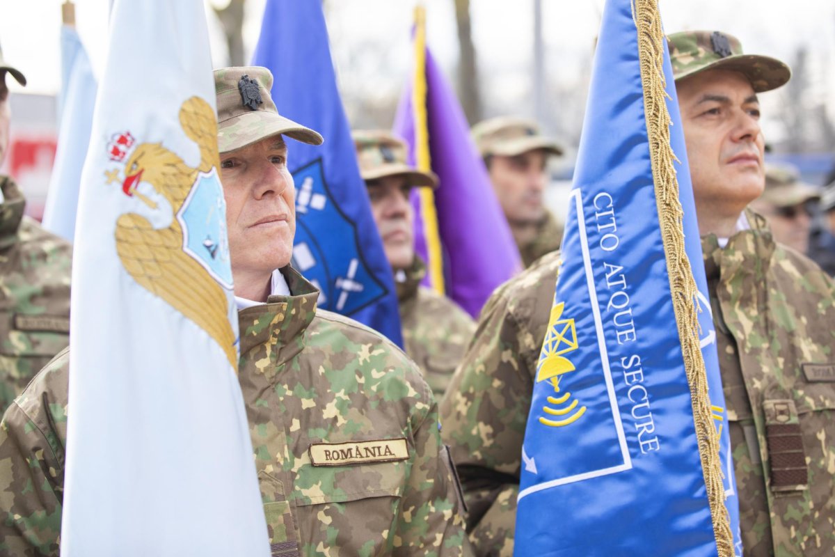 Monument dedicat eroilor transmisioniști inaugurat în București 281665