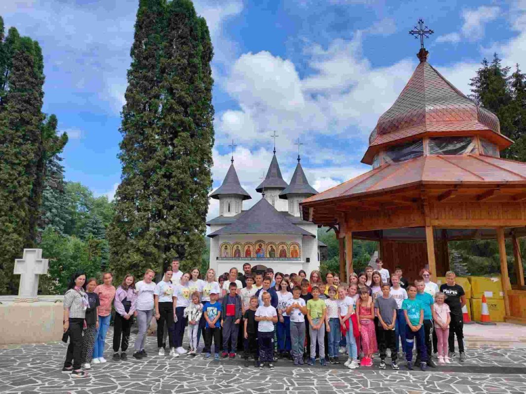 Proiectele „Alege școala!” au ajuns la final, dar misiunea lor continuă 281787