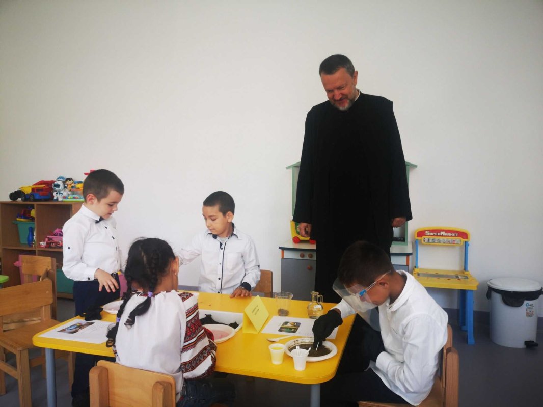 Proiectele „Alege școala!” au ajuns la final, dar misiunea lor continuă 281795