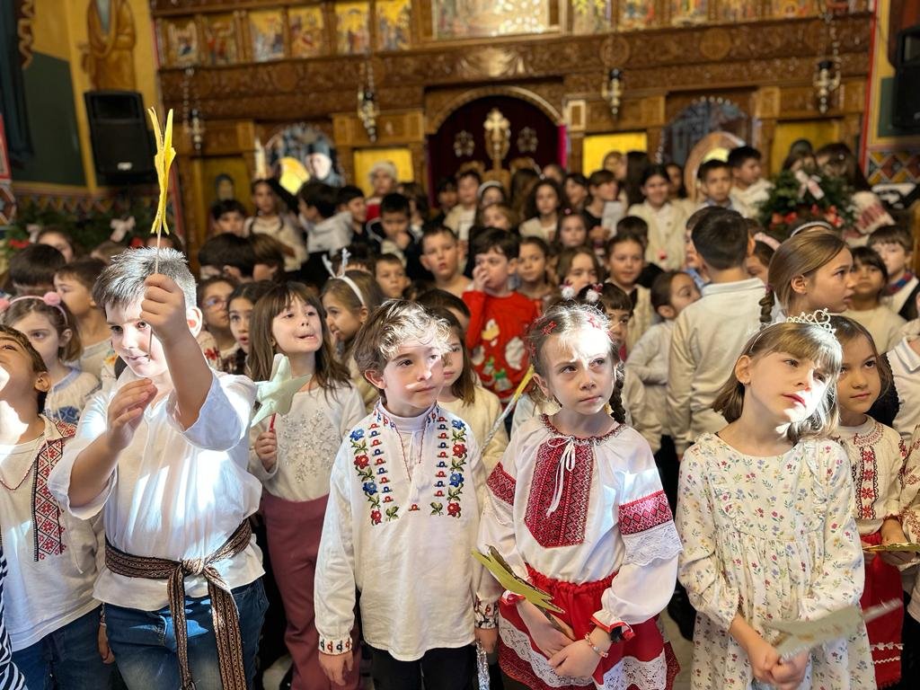 Serbare și daruri pentru copii la o parohie din sectorul 4 281948