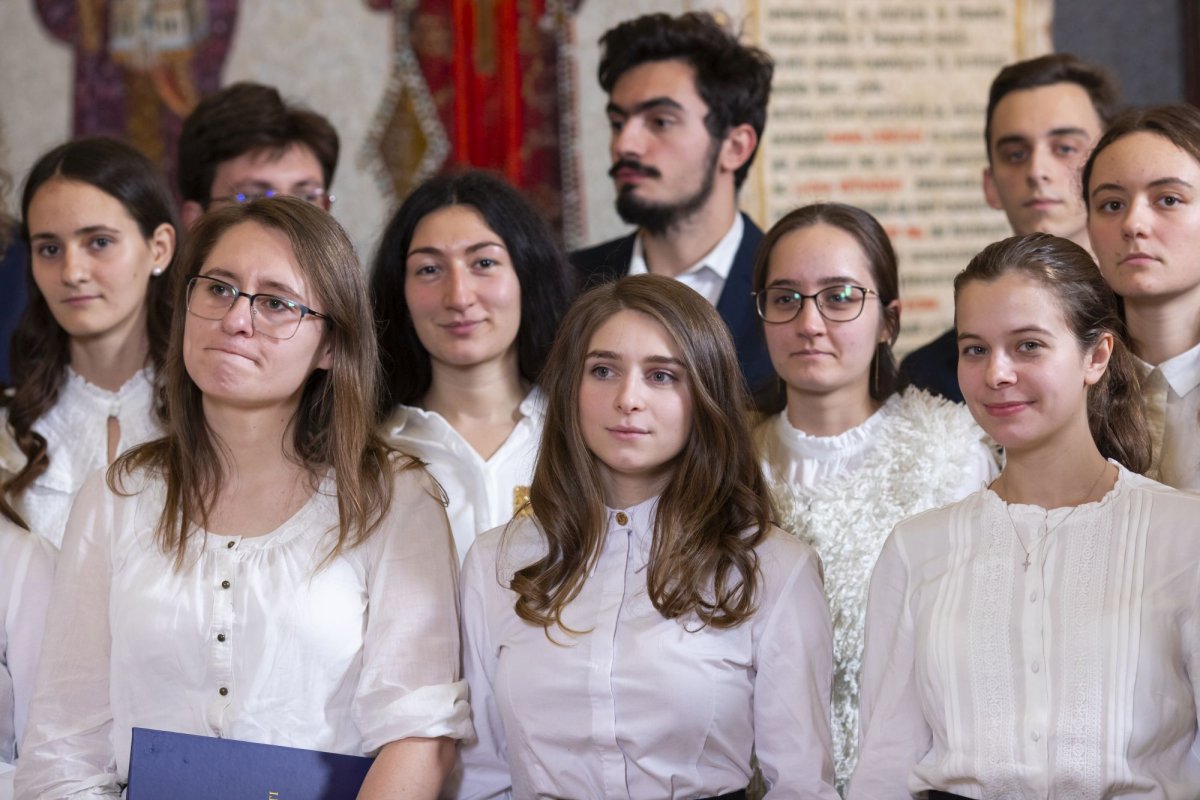 Ultimii colindători la Patriarhul României 282094