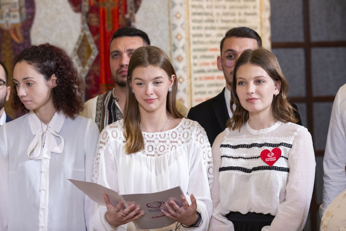 Ultimii colindători la Patriarhul României 282112