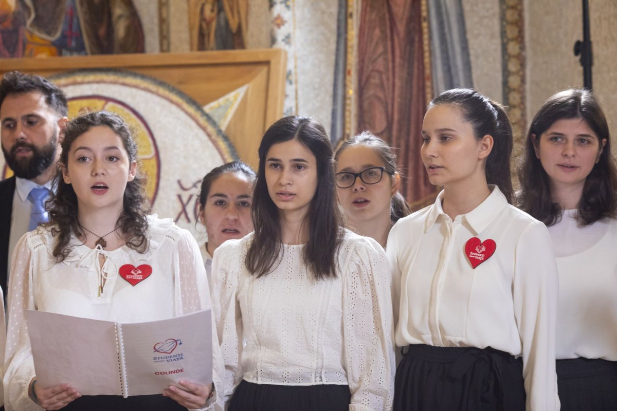 Ultimii colindători la Patriarhul României 282115