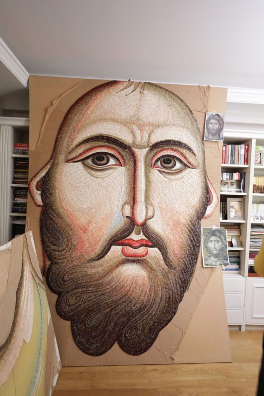 Icoana Pantocrator a Catedralei Naţionale prinde contur în prag de Crăciun 282225