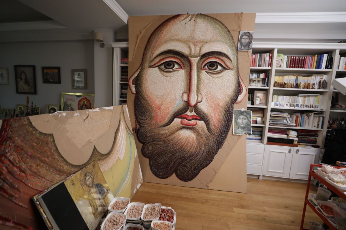 Icoana Pantocrator a Catedralei Naţionale prinde contur în prag de Crăciun 282226