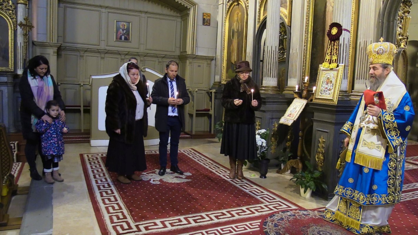 „Dumnezeiescul Prunc este darul lui Dumnezeu oferit întregii umanități” 282458