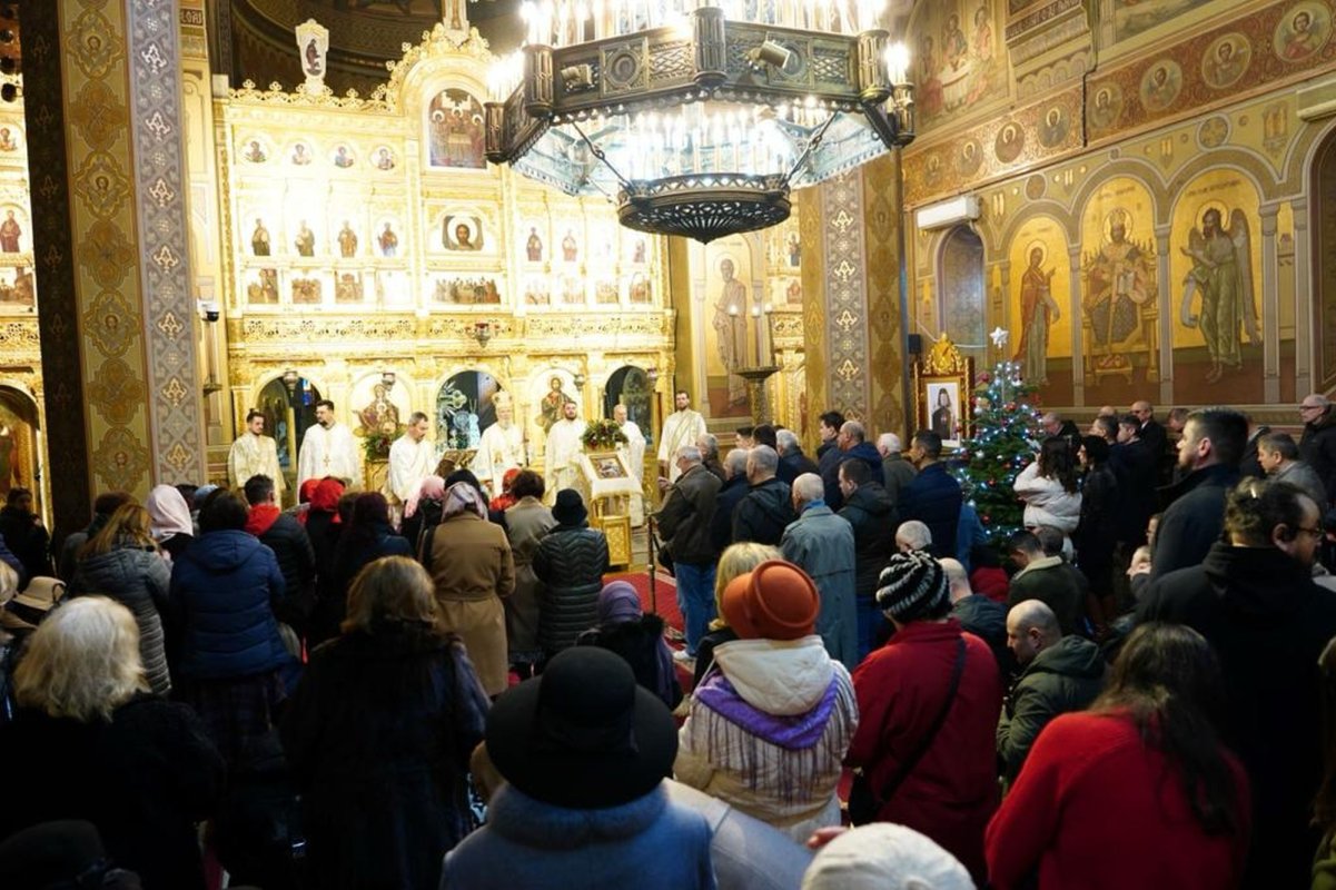 Nașterea Domnului prăznuită la Târgoviște 282477