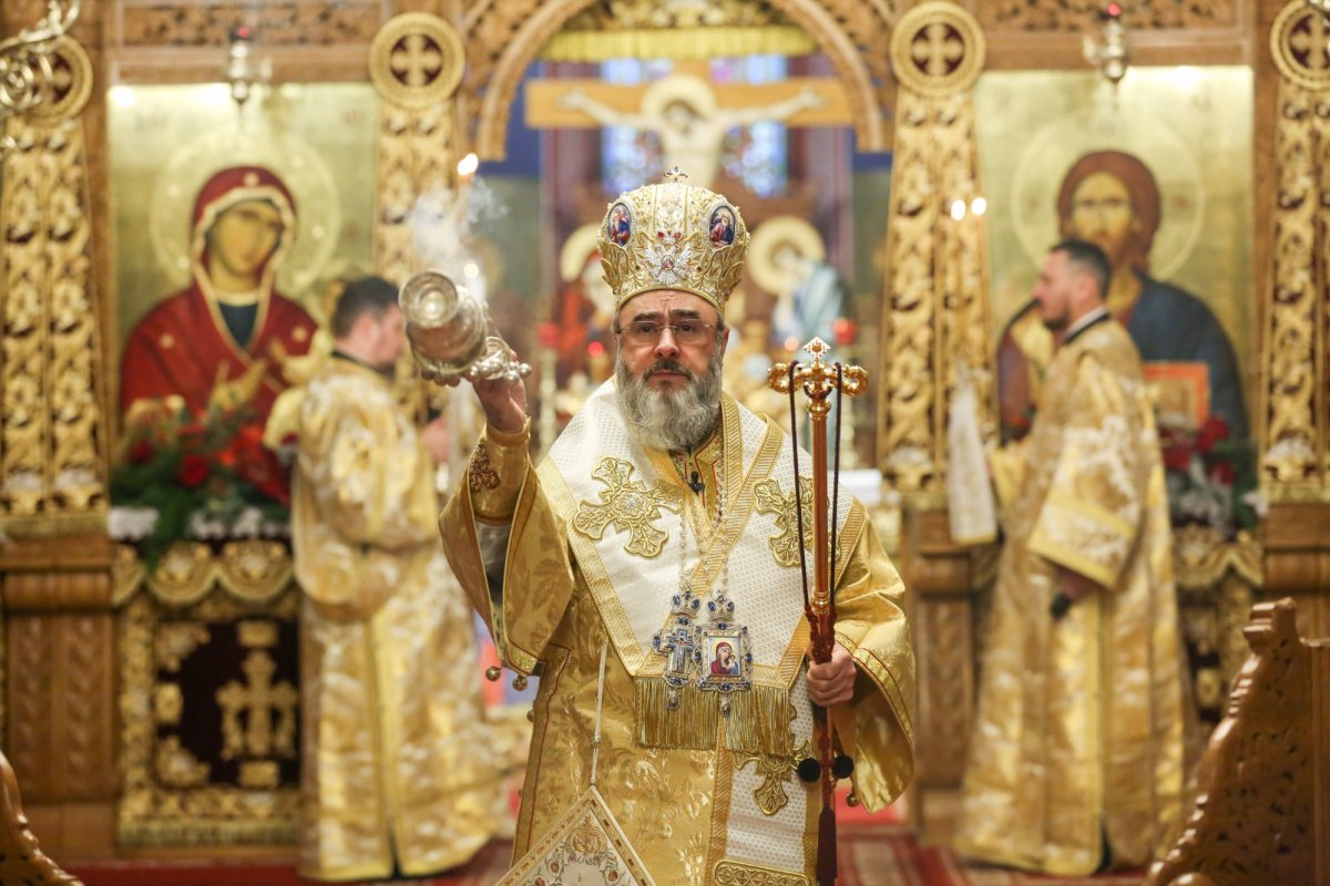 Nașterea Domnului sărbătorită de credincioșii buzoieni 282448