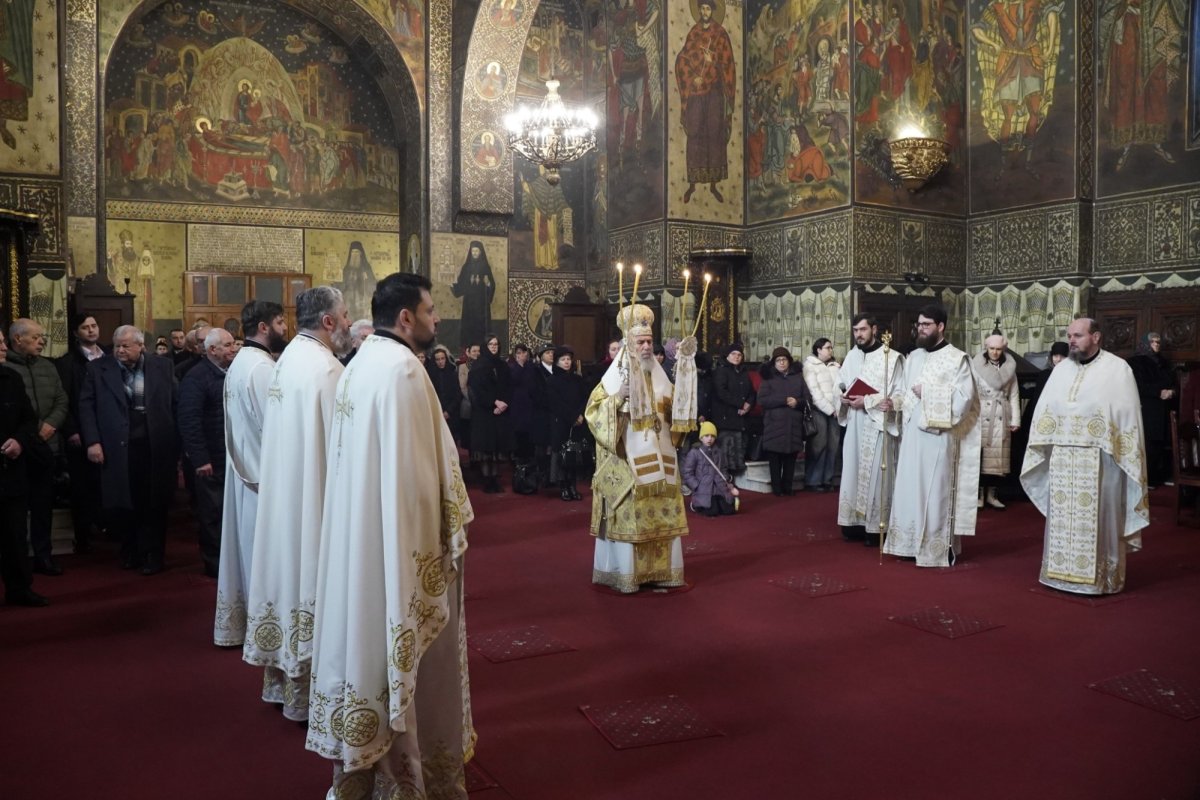 Praznicul Naşterii Domnului la Catedrala Arhiepiscopală din Galaţi 282463