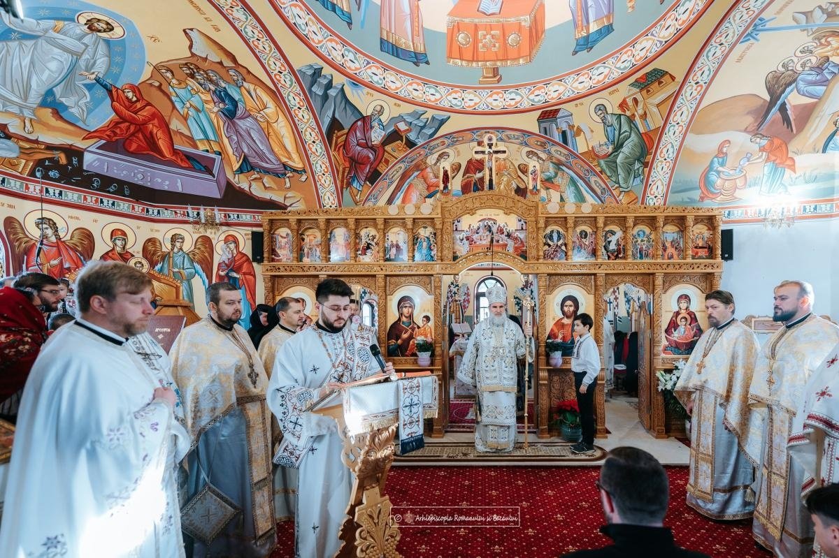 Slujbă arhierească la metocul chiriarhal de la Itești 282588