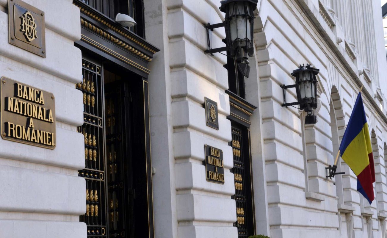 ROBOR la 3 luni continuă să scadă 282641