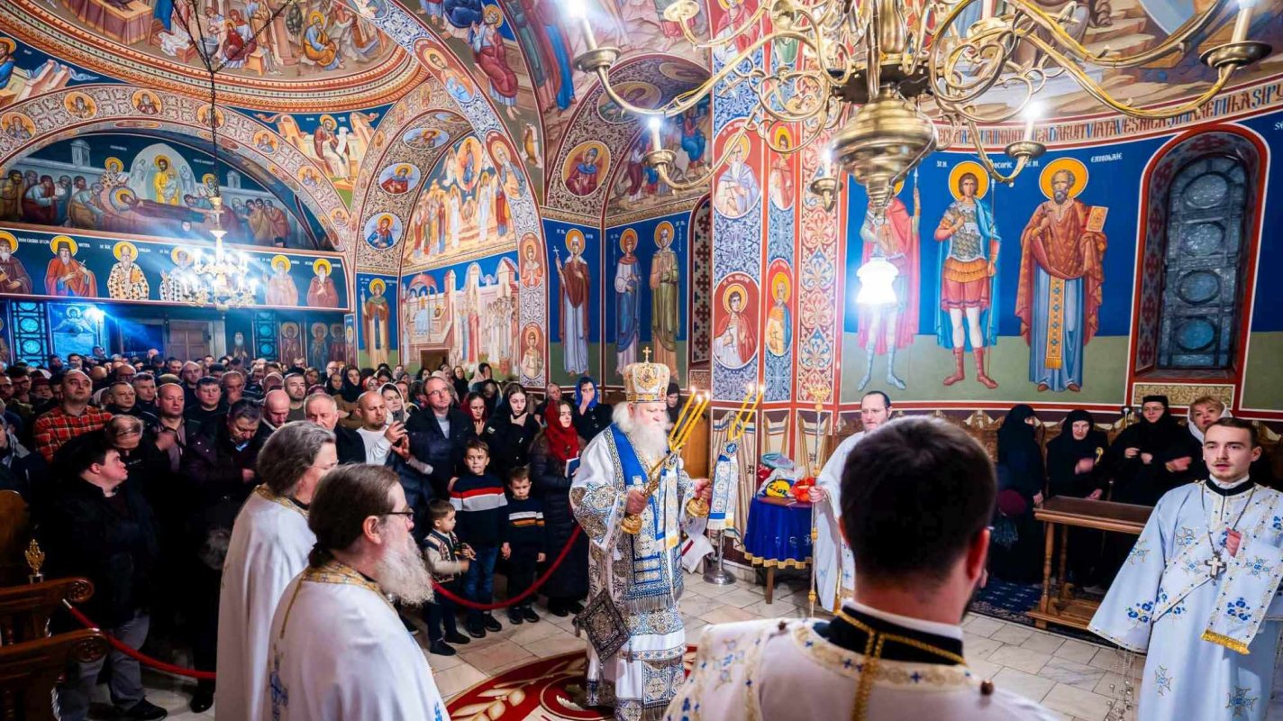 Binecuvântări arhierești la început de an pentru suceveni 282905