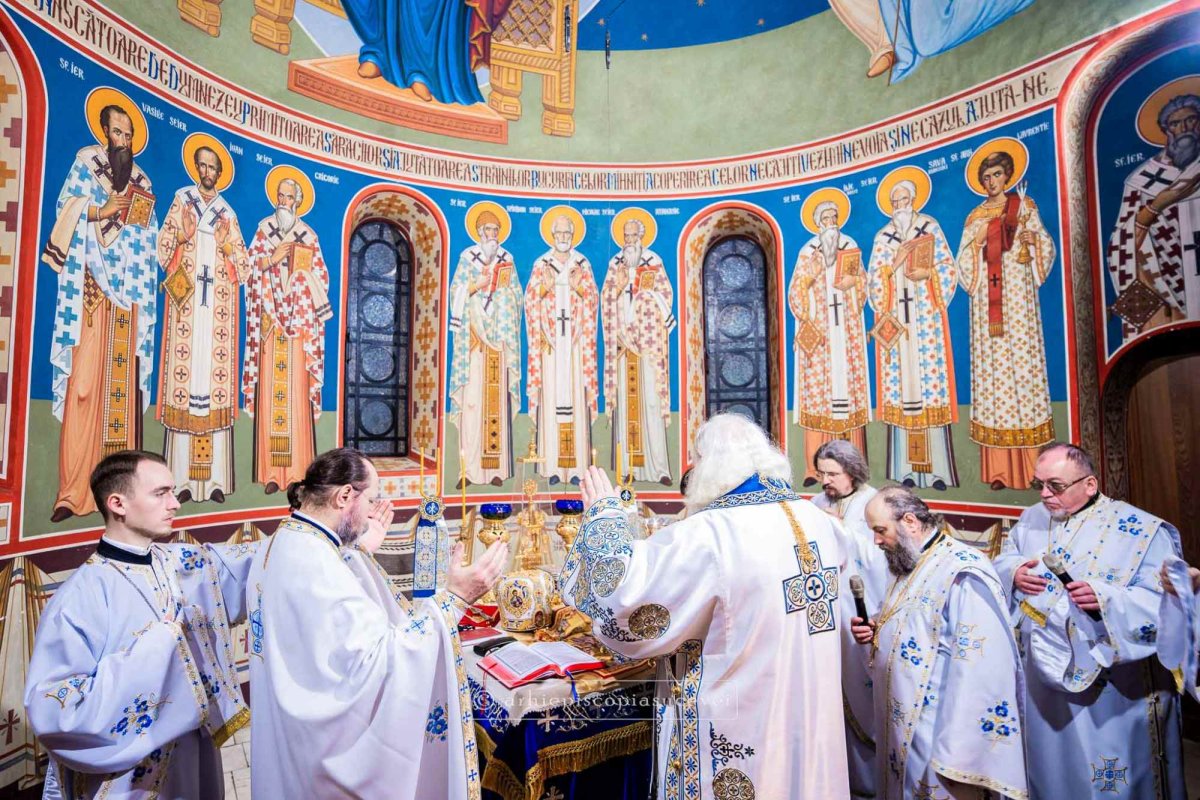 Binecuvântări arhierești la început de an pentru suceveni 282906