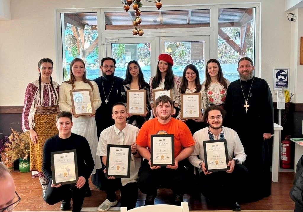 Reuniune a tinerilor din Banatul de Munte cu ocazia sărbătorilor 282985