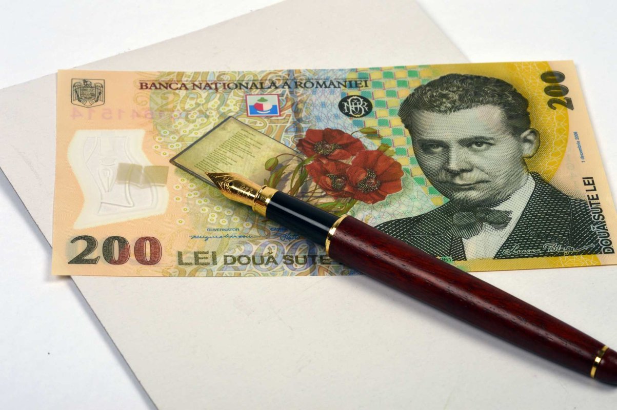 Elevii de la şcolile private vor primi luna aceasta bursele  283080