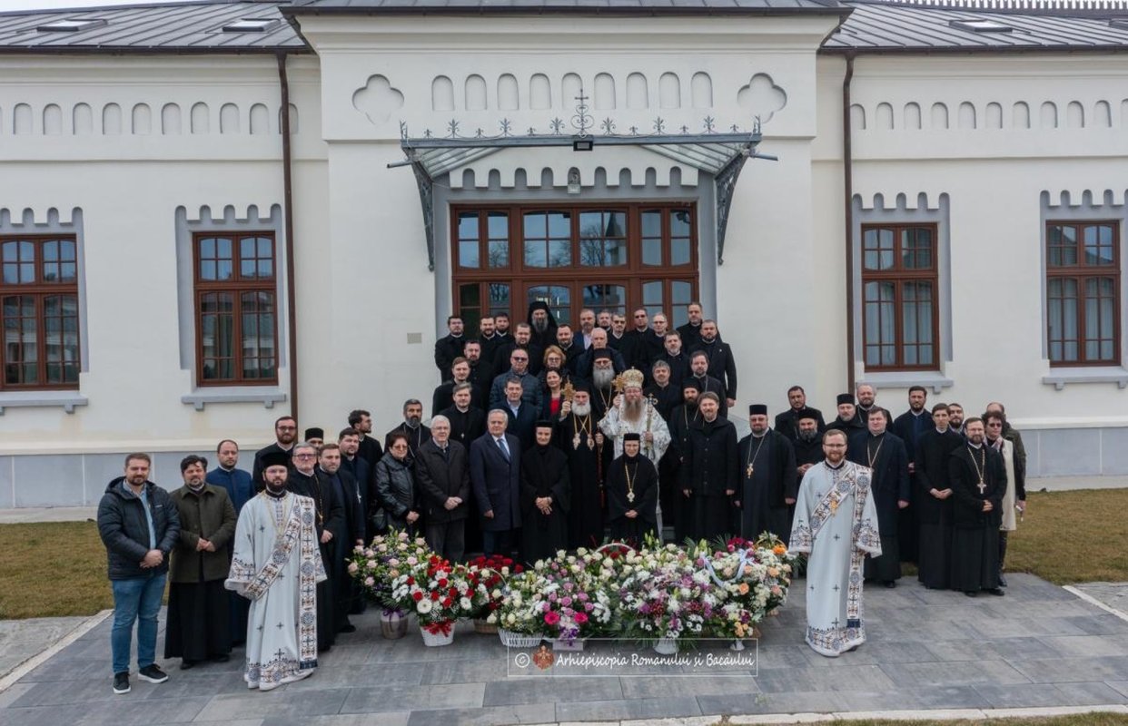 Moment aniversar în Arhiepiscopia Romanului și Bacăului 283369