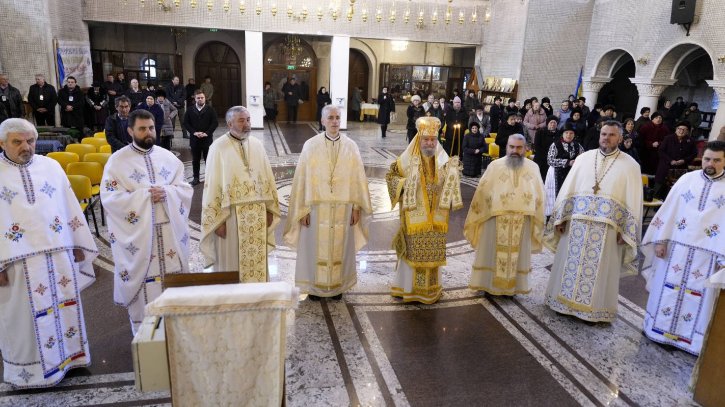 A 16‑a ediție a Festivalului cetelor de feciori din Țara Făgărașului 283421