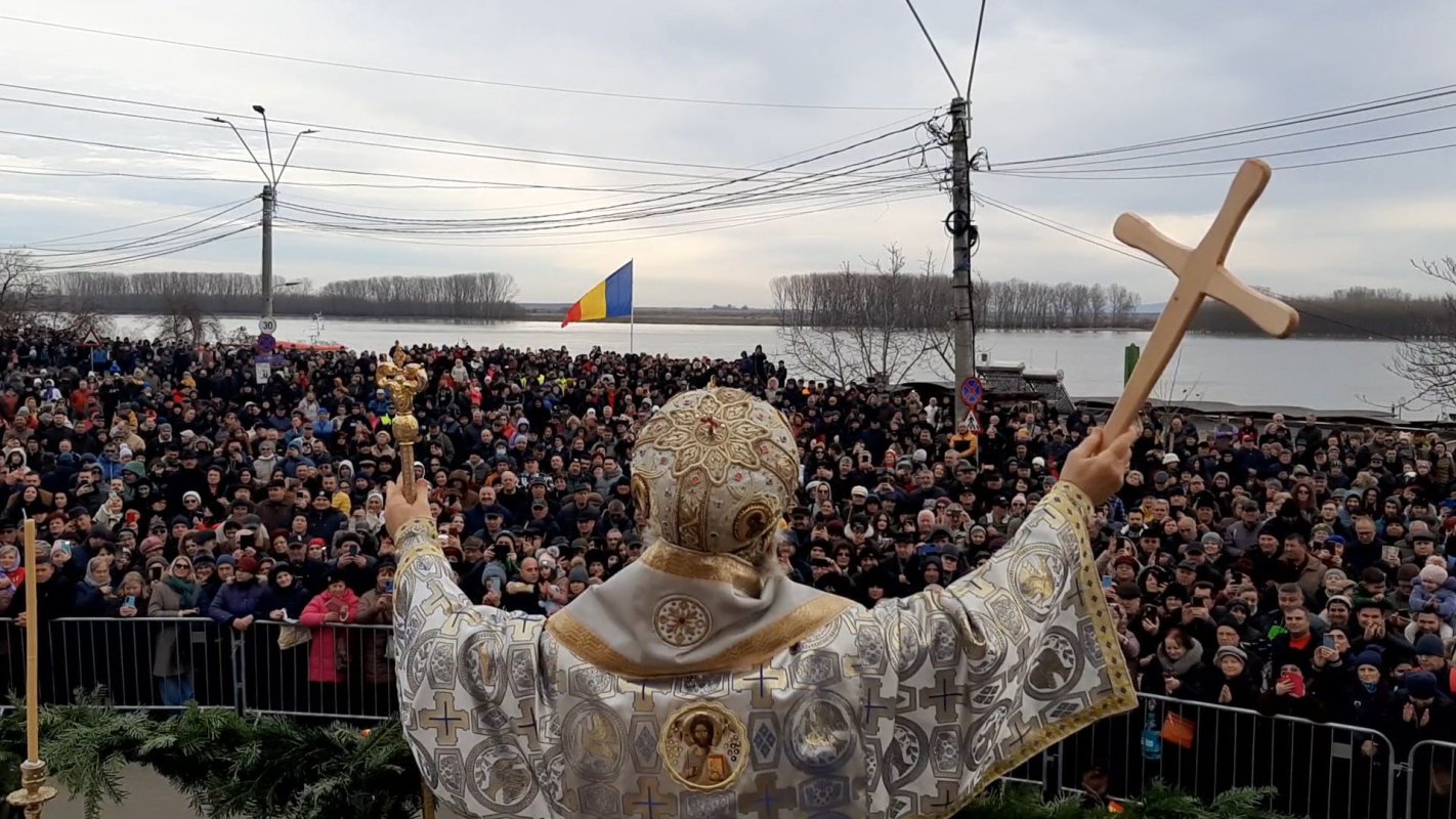 Boboteaza: sfințirea firii omenești 283454