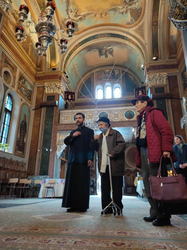 Dăruirea învățătorilor cheamă la recunoștință 283474