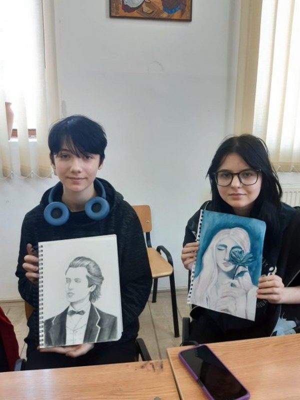 Concurs interjudețean dedicat poetului Mihai Eminescu la Curtea de Argeș 283784