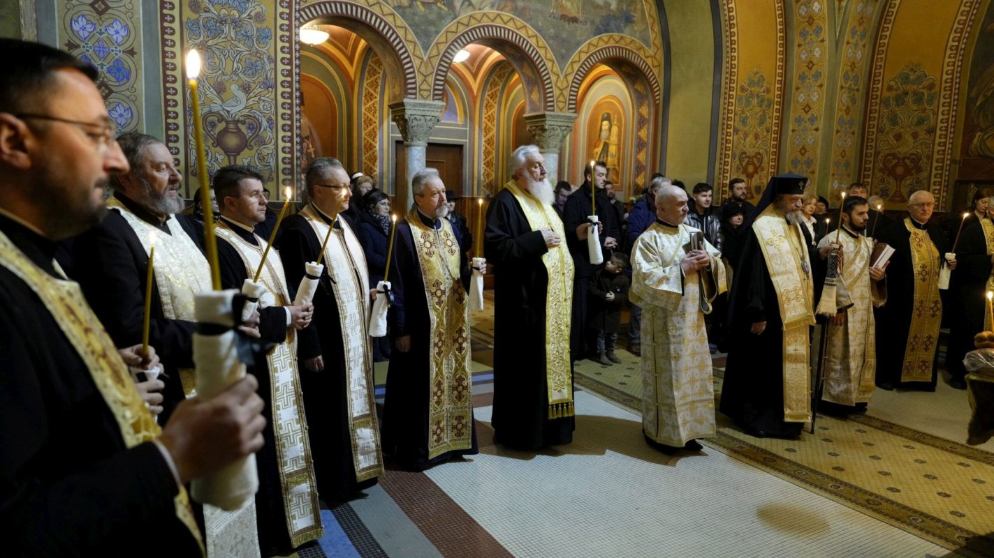 Părintele Mircea Păcurariu, pomenit la trei ani de la trecerea în veşnicie 283887