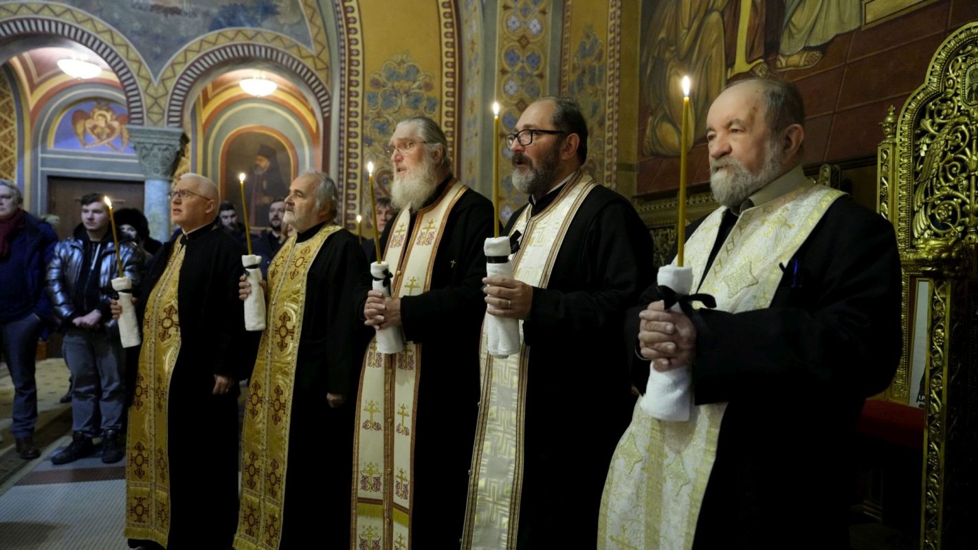 Părintele Mircea Păcurariu, pomenit la trei ani de la trecerea în veşnicie 283888