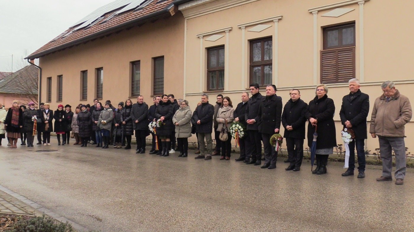 Eveniment omagial dedicat poetului naţional la Giula 284079