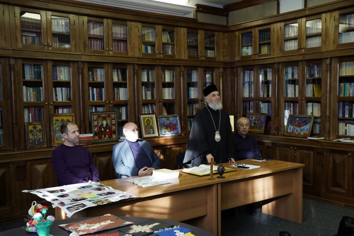 Daruri pentru deținuți și întrunire a preoților capelani la Galați 284244