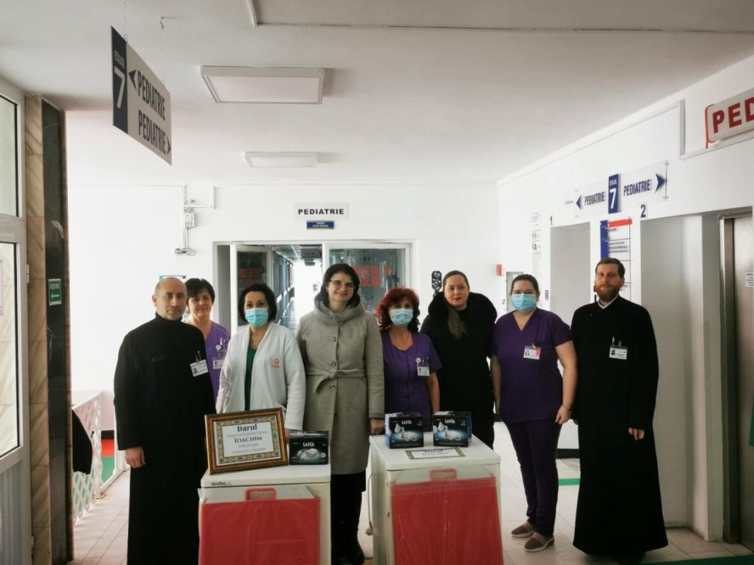 Aparatură medicală donată Spitalului Municipal din Onești 284402