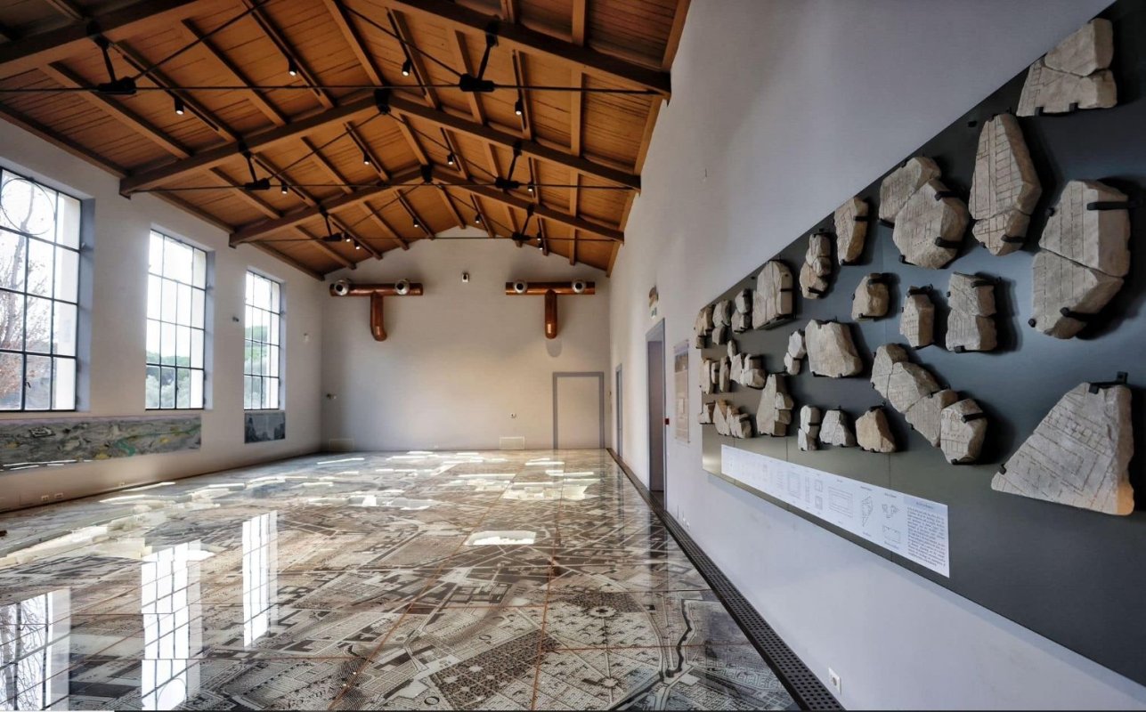 Hartă din marmură a Romei Antice  284372