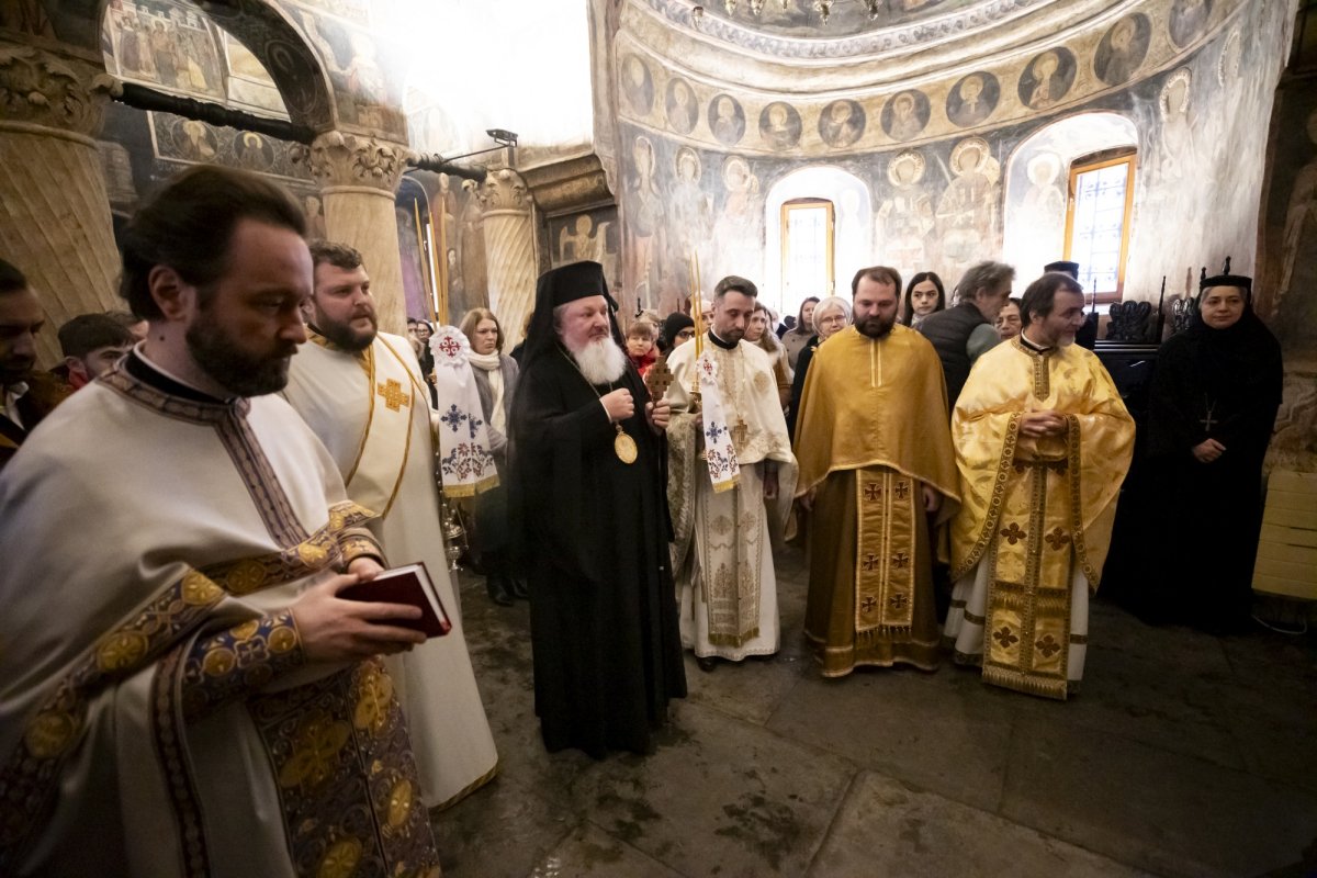 Popas duhovnicesc la o mănăstire istorică din Centrul Vechi al Capitalei 284447