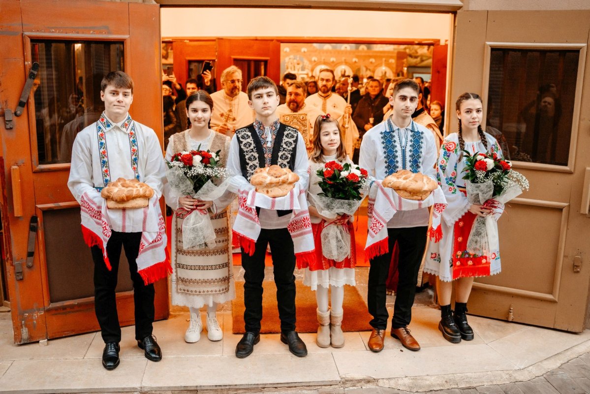 Sfințirea unei noi biserici românești din Spania 284564