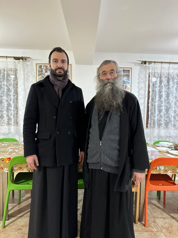 Daruri de la Brașov pentru copiii de la Valea Plopului 284615