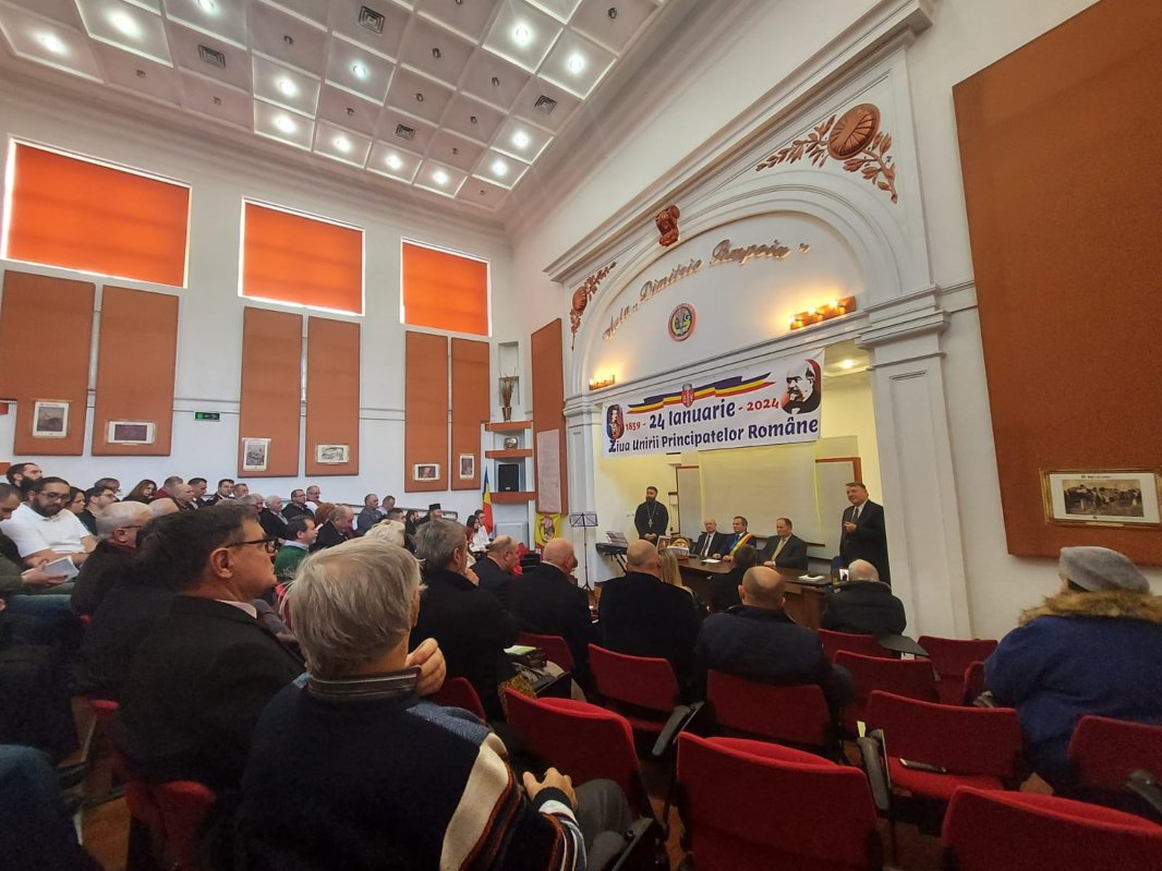 Preoții dorohoieni au cinstit memoria făuritorilor Unirii Principatelor  284633