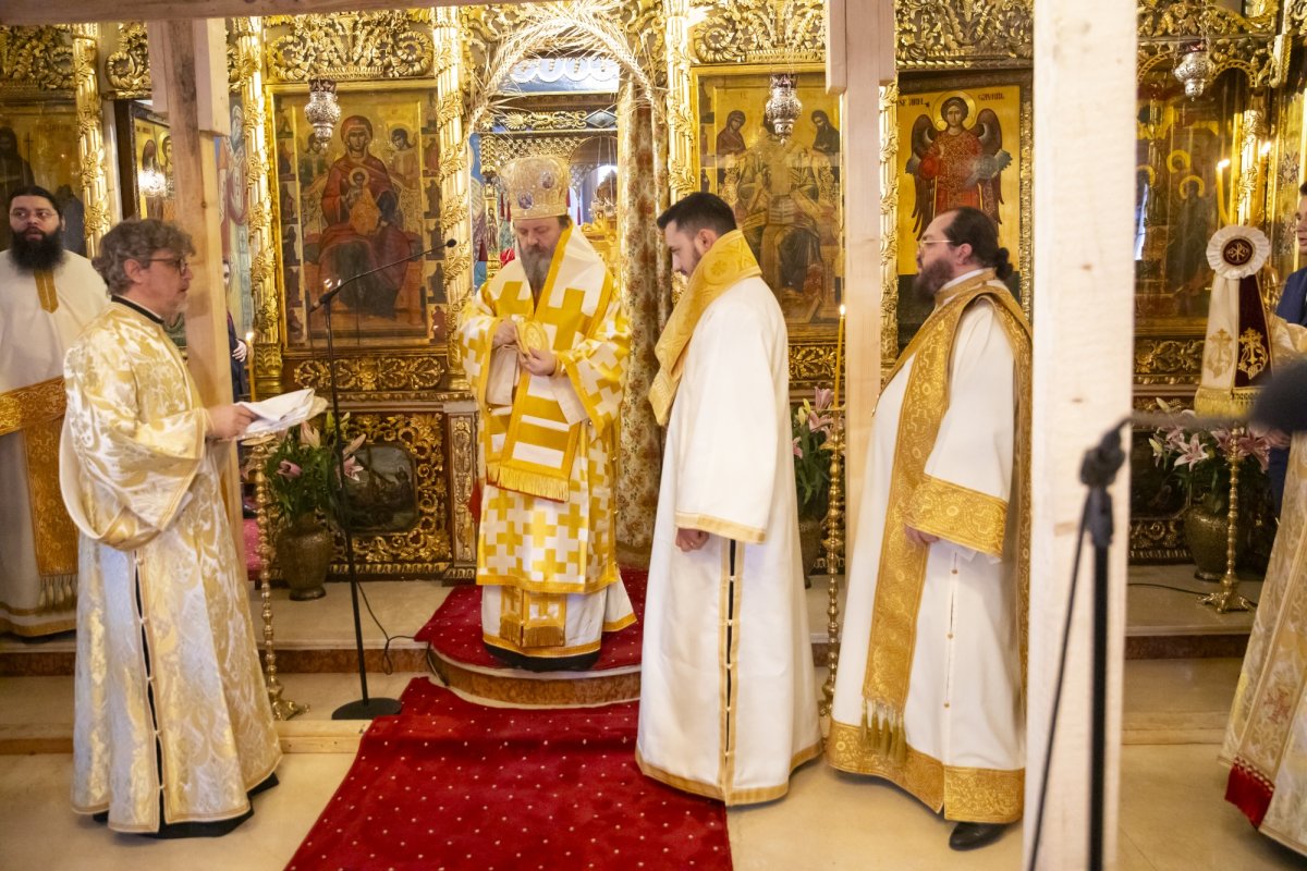 Seminariștii bucureșteni și-au cinstit ocrotitorul 284767