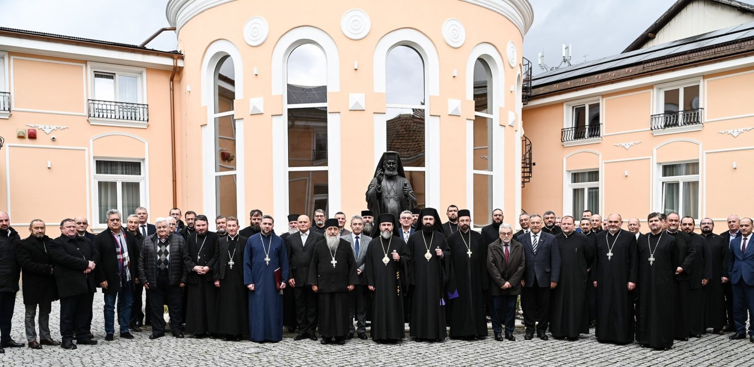 Consiliu eparhial și Adunare eparhială ale Episcopiei Devei și Hunedoarei 284874