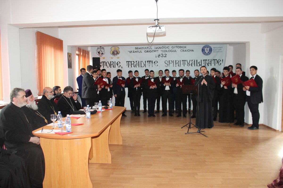 Hramul Seminarului Teologic Ortodox din Craiova 284892