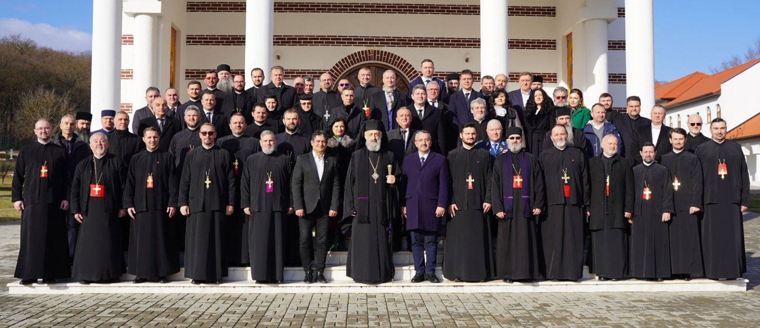 Adunare eparhială la Alba Iulia 285064