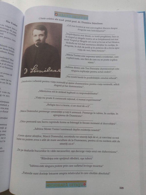Cartea de aur a eroilor satului părintelui Dumitru Stăniloae 285037
