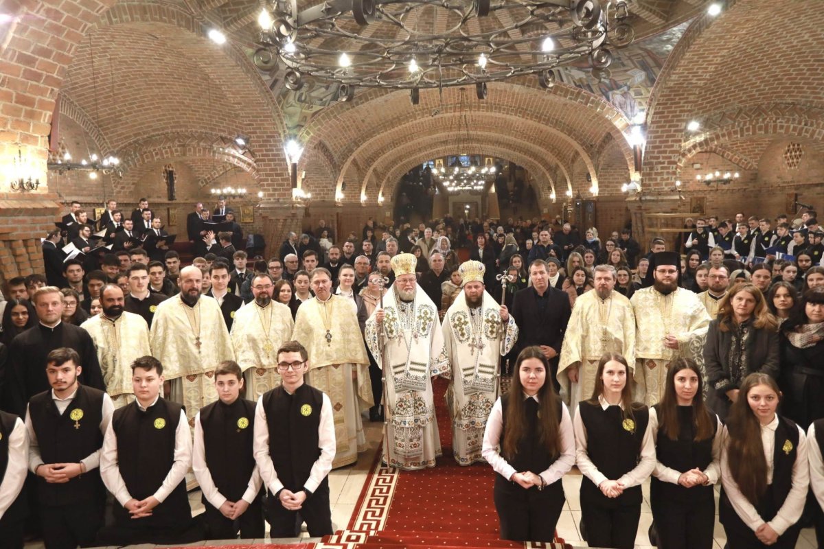 Sărbătoarea şcolilor teologice în Episcopia Maramureşului şi Sătmarului 285353