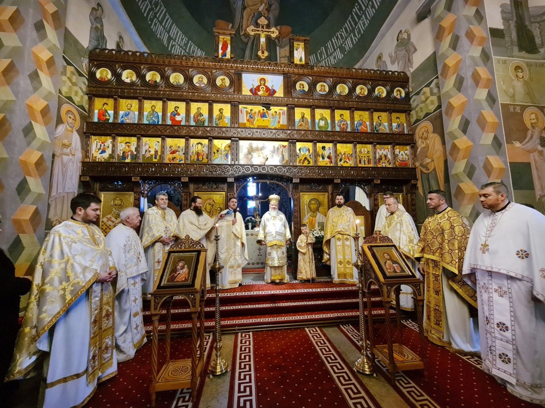 Hramul Bisericii „Întâmpinarea Domnului” din Cluj-Napoca 285533