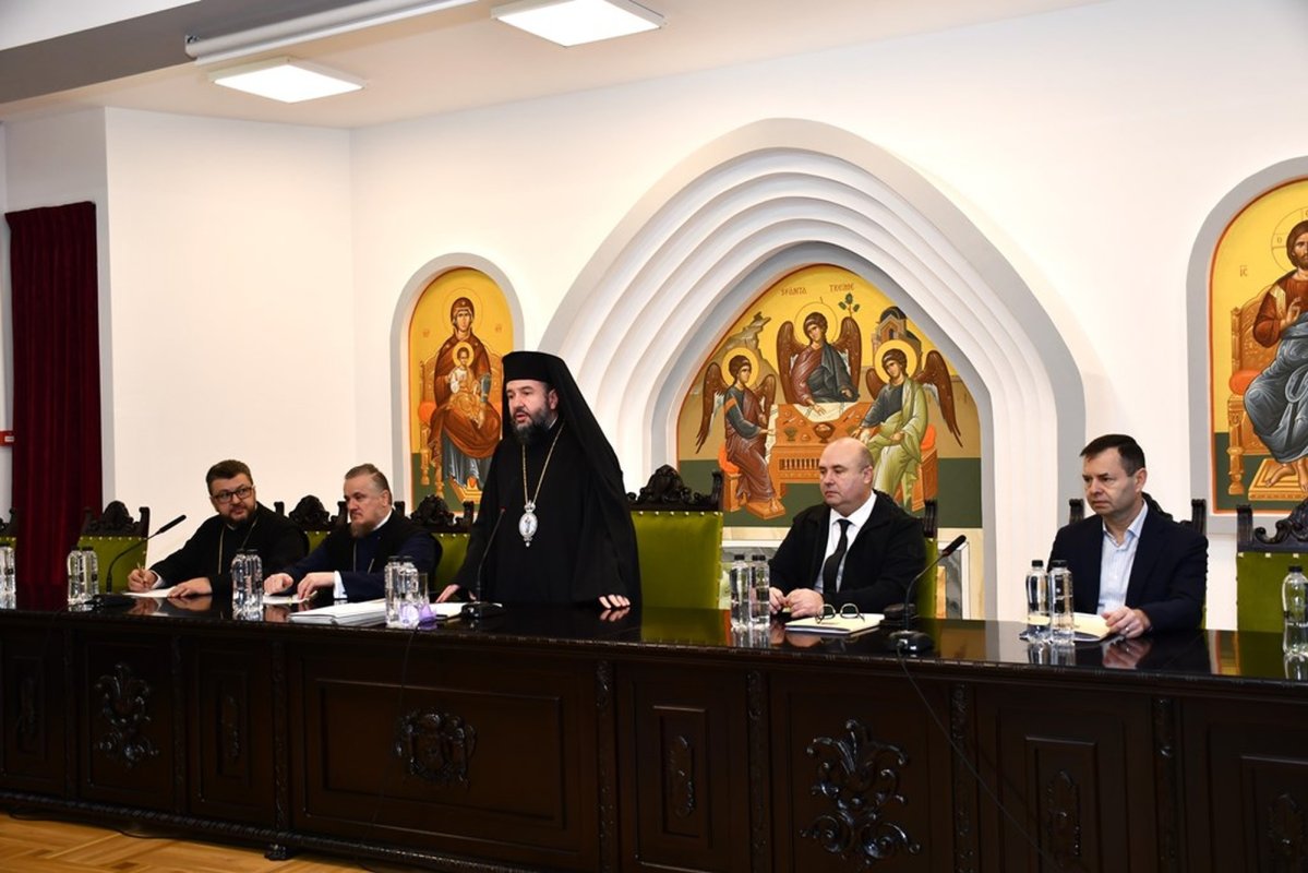 Evaluarea activității Episcopiei Caransebeșului pe anul trecut 285572