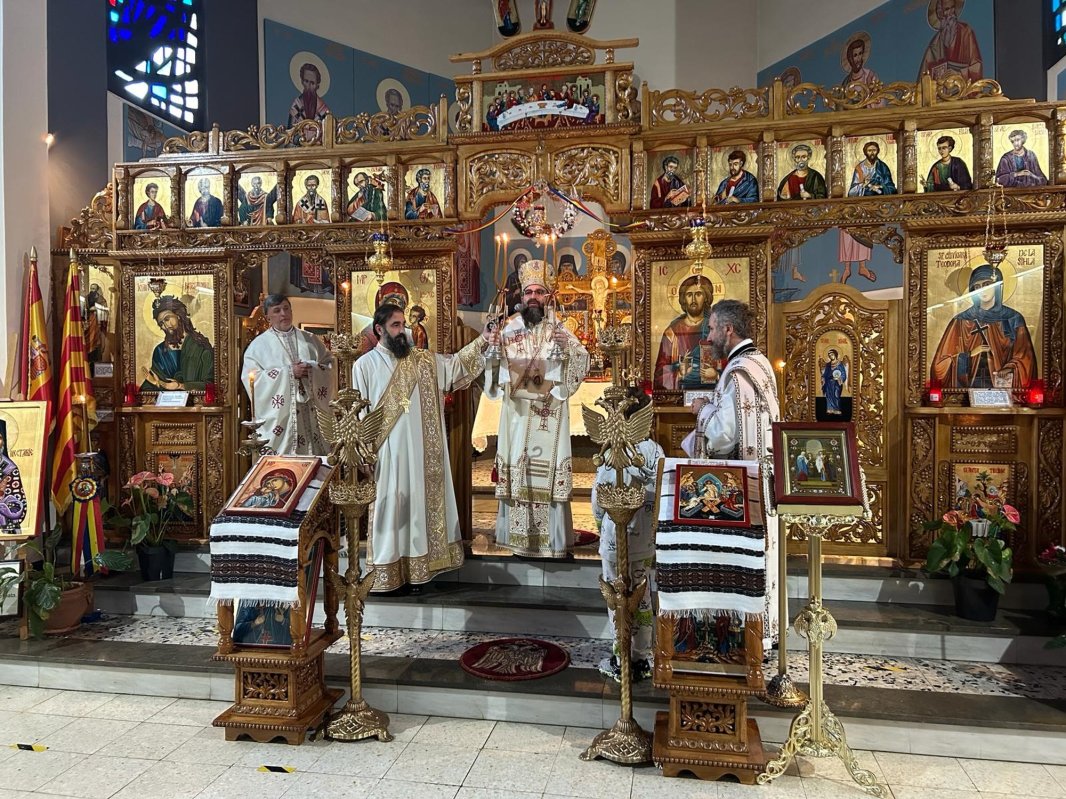 Oaspeți de seamă la românii din Manresa, Spania 285587