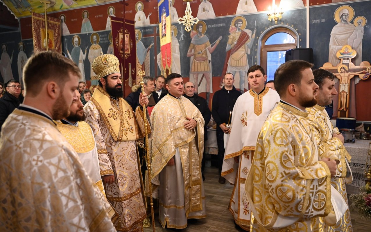 Binecuvântări în parohii hunedorene 285643