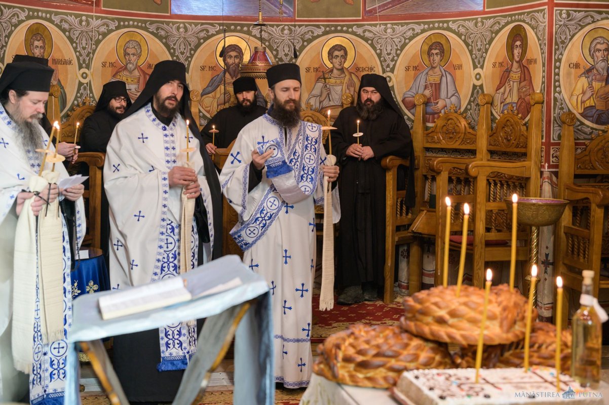 Pomenirea Patriarhului Teoctist la Mănăstirea Putna 285750
