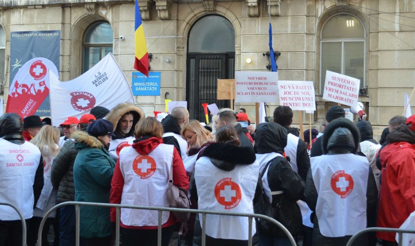 Salariile de bază din sănătate vor crește cu încă 15% 285692