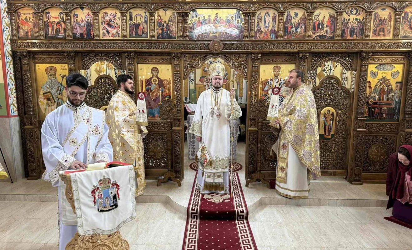 Sărbătoare și bucurie în Parohia „Adormirea Maicii Domnului” din satul Cucoara 285786