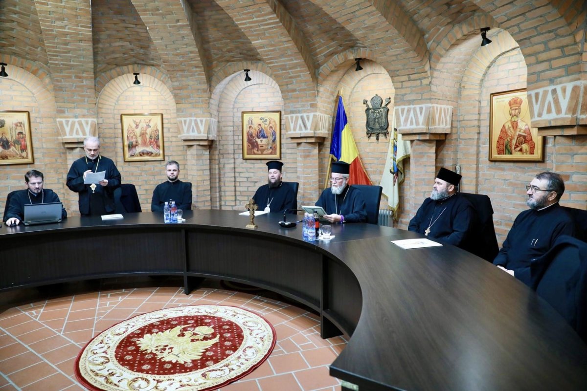 Adunarea anuală a membrilor CAR în Episcopia Maramureşului şi Sătmarului 285920