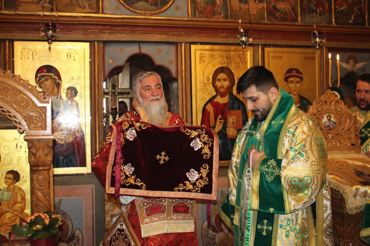 Hirotonie la Mănăstirea Jitianu din județul Dolj 286090