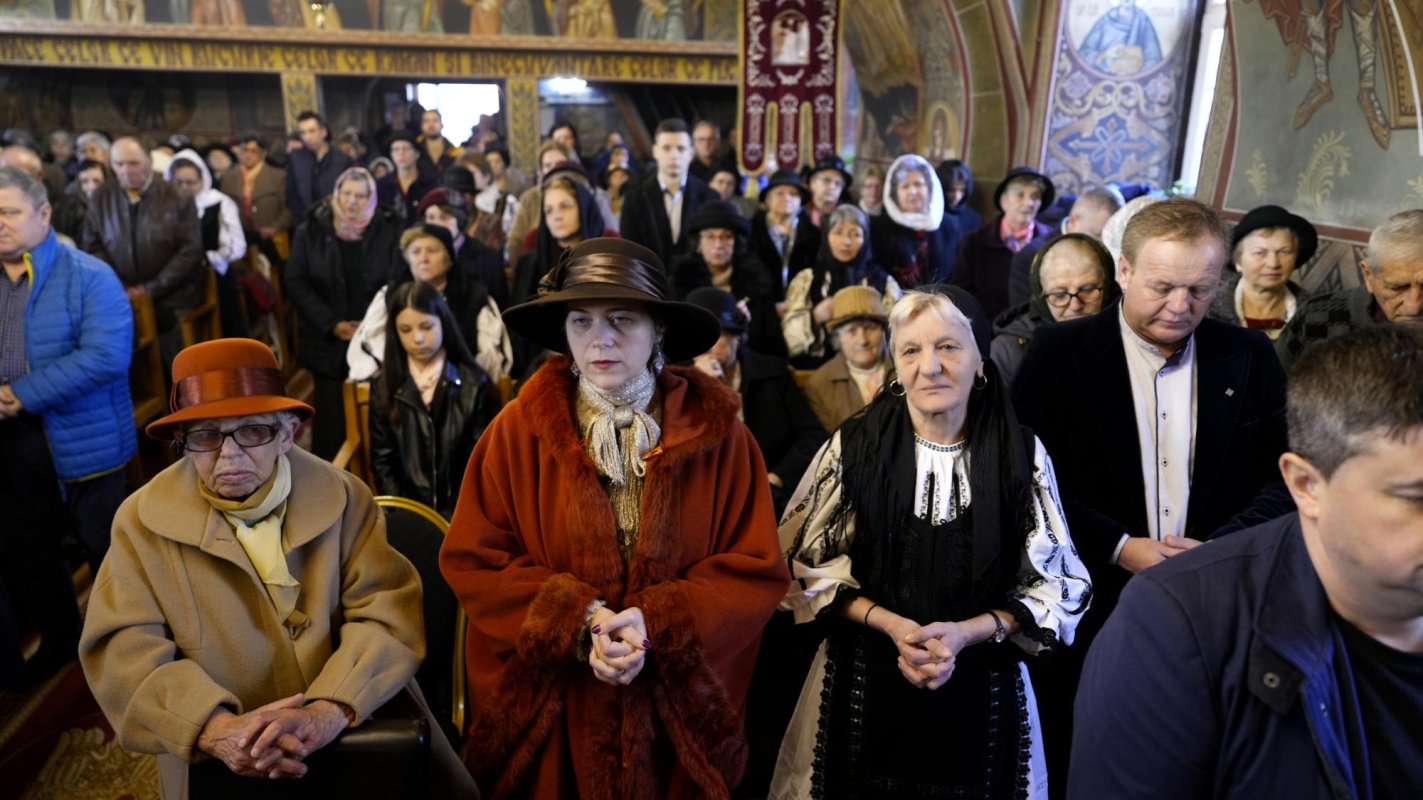 Sfinţire de troiţă la Biserica „Sfântul Ioan Botezătorul” din Făgăraș 286059